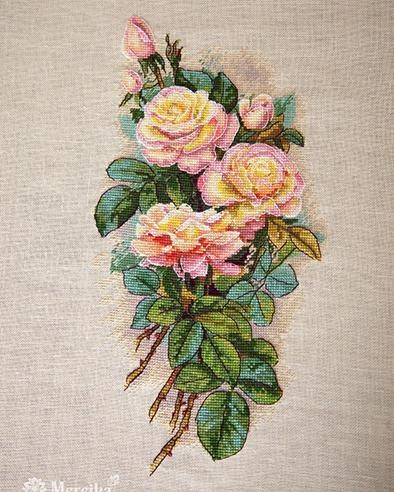 click here to view larger image of Vintage Roses (Aida) (counted cross stitch kit)