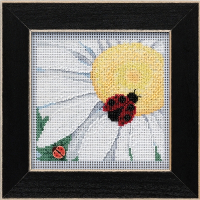 click here to view larger image of Ladybug on Daisy (2021) (counted cross stitch kit)