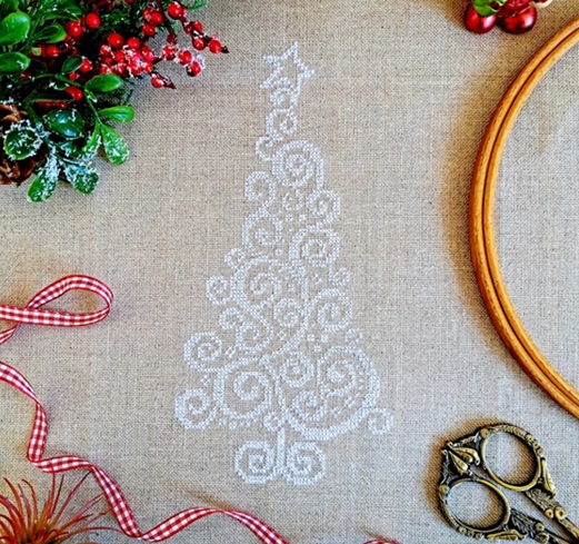 click here to view larger image of Lace Christmas Tree (chart)