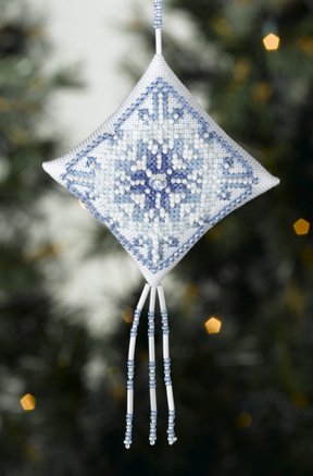 click here to view larger image of Snowflake (2008) (counted cross stitch kit)