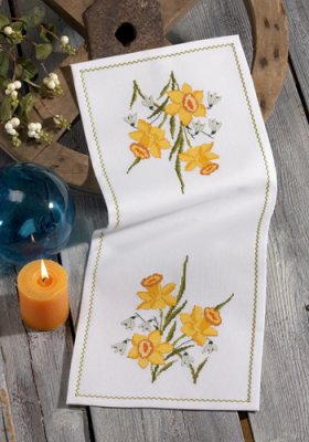 click here to view larger image of Daffodil Table Runner (counted cross stitch kit)