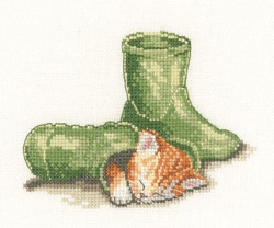 click here to view larger image of Puss In Boot - Little Darlings (Aida) (counted cross stitch kit)