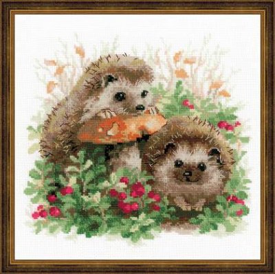 click here to view larger image of Hedgehogs in Lingonberries (counted cross stitch kit)