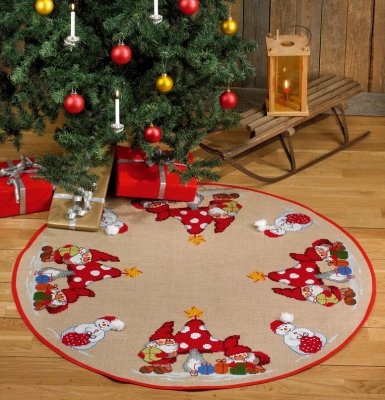 click here to view larger image of Elves and Snowman Tree Skirt (counted cross stitch kit)