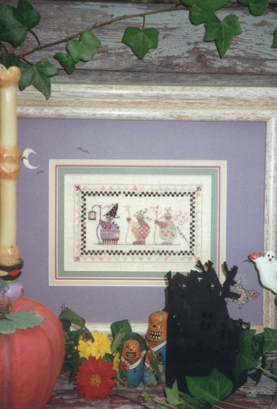 click here to view larger image of Trick or Treat (counted cross stitch kit)