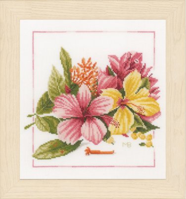 click here to view larger image of Amaryllis Bouquet (counted cross stitch kit)