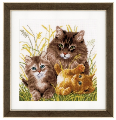 click here to view larger image of Cat Family (counted cross stitch kit)