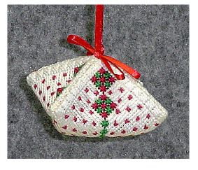 click here to view larger image of Freckled Damask Christmas Puff (needlepoint)
