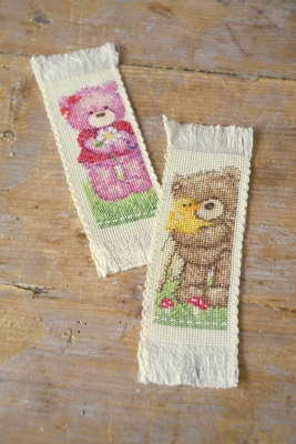 click here to view larger image of Popcorn  Bears Bookmarks (Set of 2) (counted cross stitch kit)