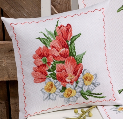 click here to view larger image of Tulip Pillow (counted cross stitch kit)