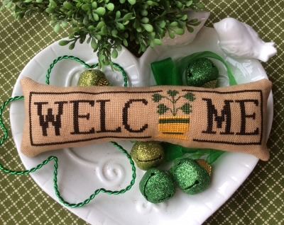 click here to view larger image of Wee Welcome - March Shamrock  (chart)