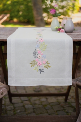 click here to view larger image of Flowers and Leaves Table Runner (printed linen)