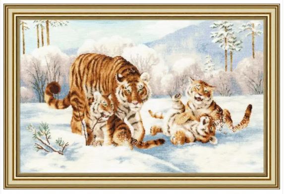 click here to view larger image of Close Knit Family  (counted cross stitch kit)