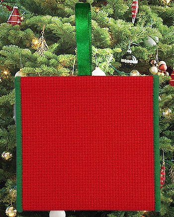 click here to view larger image of Banded Ornament -  14ct Red Aida w/Green Trim (stitchable)