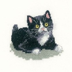 click here to view larger image of Black and White Kitten (chart)