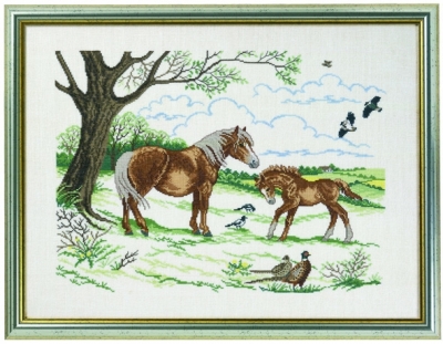 click here to view larger image of Horses with Foal (counted cross stitch kit)