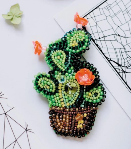click here to view larger image of Decoration Cactus  (bead kit)