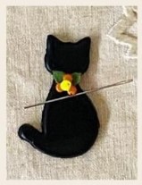 click here to view larger image of Halloween Black Cat Needle Minder (accessory)