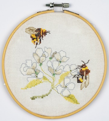 click here to view larger image of 2 Bees and Blossom (counted cross stitch kit)
