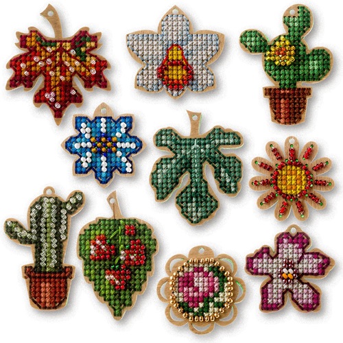 click here to view larger image of Ornament Kit/Wood - FLSW-006 (counted cross stitch kit)
