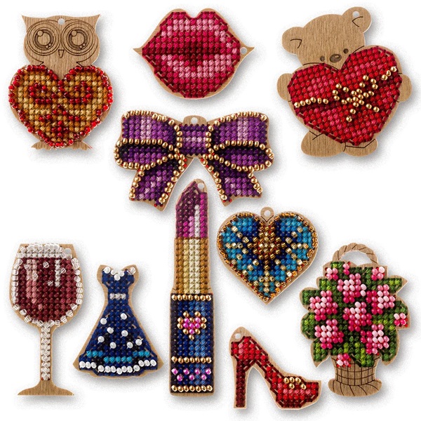 click here to view larger image of Ornament Kit/Wood - FLSW-001 (counted cross stitch kit)