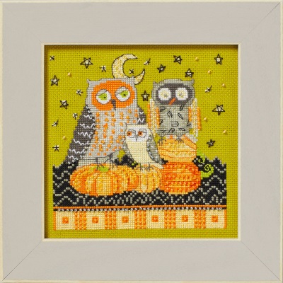 click here to view larger image of Autumn Owls (2024) (counted cross stitch kit)