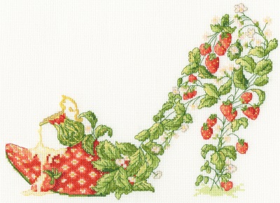 click here to view larger image of Strawberries & Cream (counted cross stitch kit)