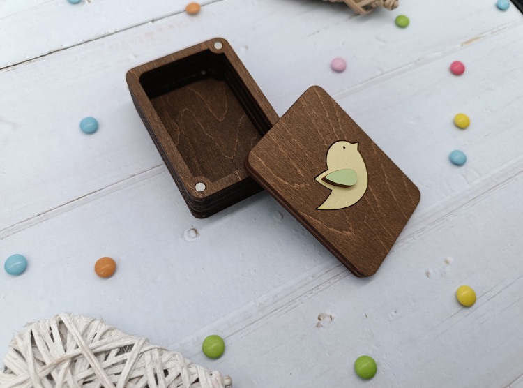 click here to view larger image of Wooden Box - Little Bird (accessory)