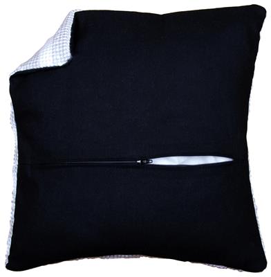 Cushion Back with Zipper - Black - click here for more details about this accessory