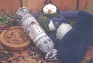 click here to view larger image of Snow Fall Roll (counted cross stitch kit)
