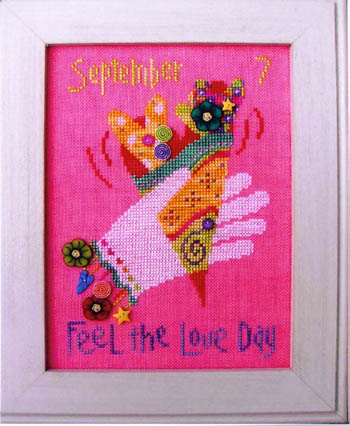 click here to view larger image of Feel The Love Day  (button pack)