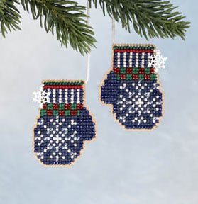 click here to view larger image of Santa's Mittens (2006) (counted cross stitch kit)